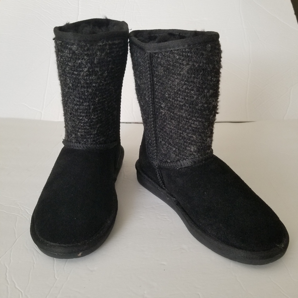 Minnetonka black "forsyth" boots sz 6 fabric shaft